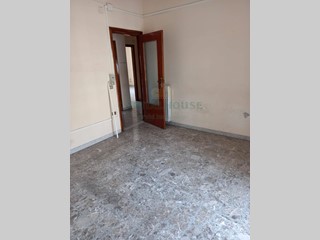 Trilocale in Vendita a Caserta, 129'000€, 85 m²