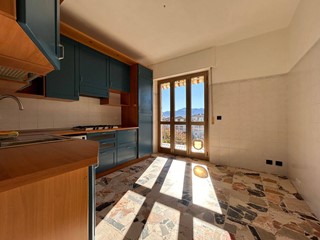 Quadrilocale in Vendita a Beinette, 139'000€, 127 m²