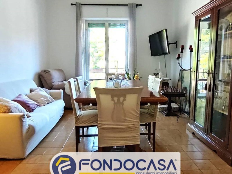 Appartamento in Vendita a Ascoli Piceno, 129'000€, 170 m²