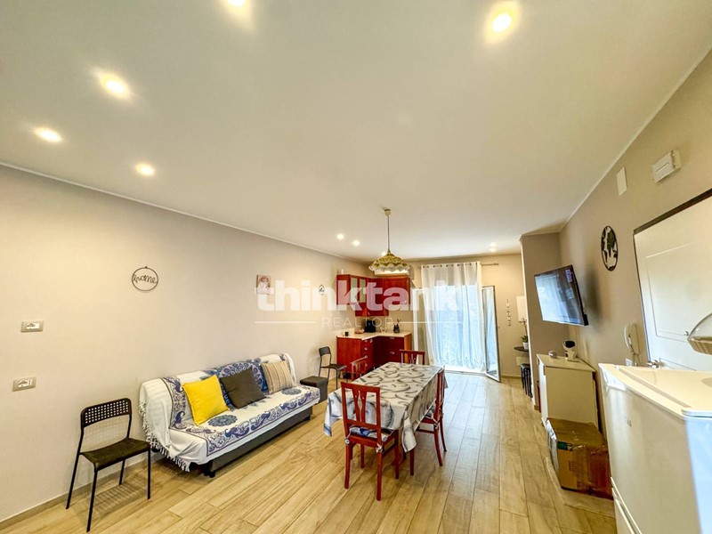 Villa in Vendita a Siracusa, 230'000&euro;, 200 m²