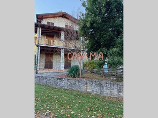 Casa Semi Indipendente in Vendita a Colli Verdi, 65'000&euro;, 180 m²