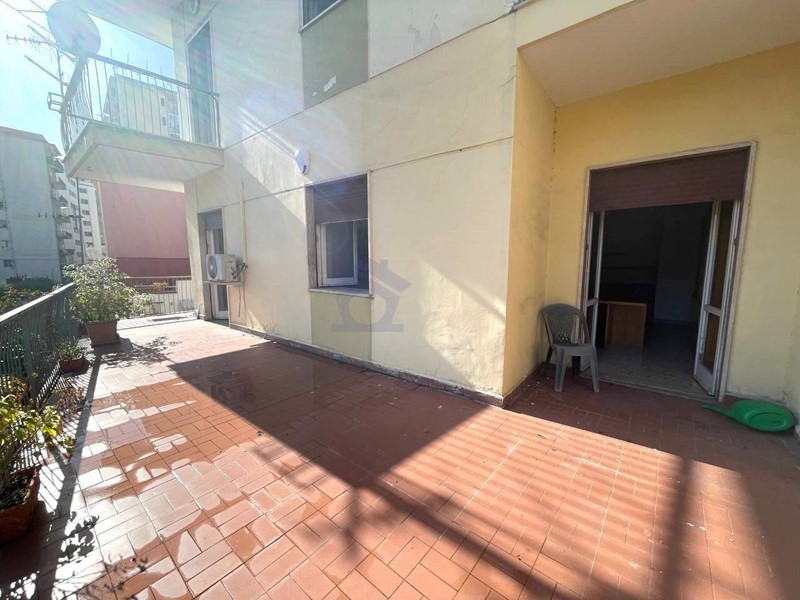 Quadrilocale in Vendita a Torre Annunziata, 150'000&euro;, 100 m²