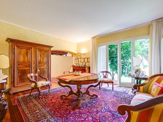 Villa in Vendita a San Giuliano Terme, 560'000€, 315 m²