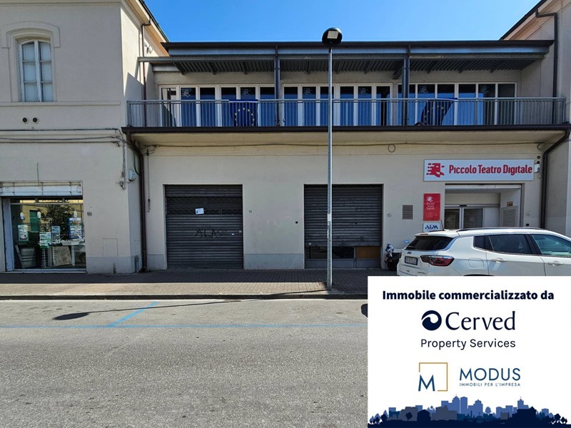Immobile commerciale in Vendita a Pontedera, 130'000€, 100 m²
