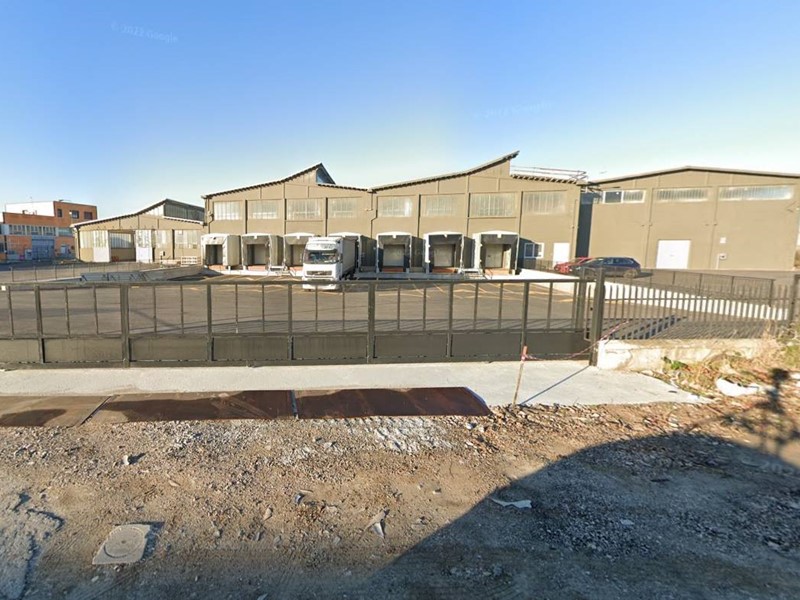 Capannone in Vendita a Pisa, 5727 m²