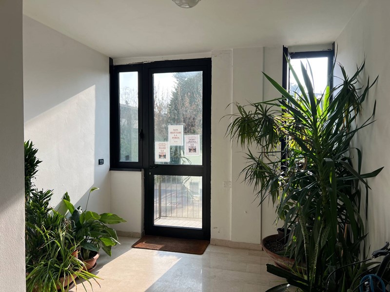 Ufficio in Vendita a Budrio, 75'000€, 70 m²