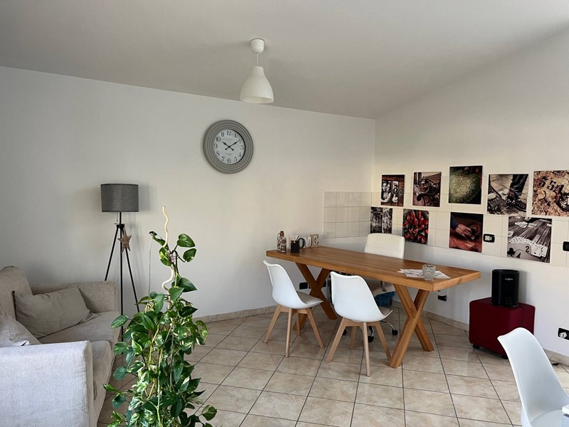 Ufficio in Vendita a Budrio, 65'000€, 50 m²