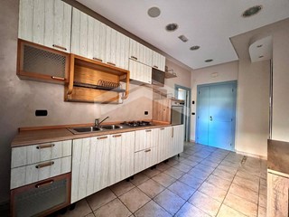 Trilocale in Affitto a Campobasso, 500€, 60 m²