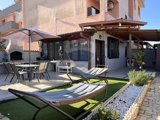 Quadrilocale in Vendita a Anzio, 155'000€, 120 m²