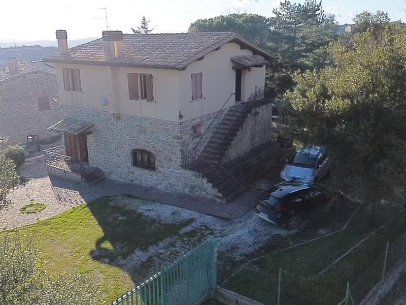 Rustico in Vendita a Assisi, 330'000&euro;, 160 m²