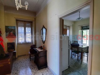 Appartamento in Vendita a Ceccano, 140'000€, 230 m²
