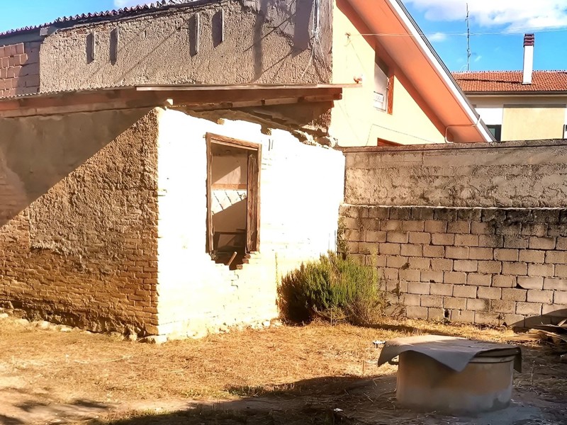 Terreno edificabile in Vendita a Avezzano, 65'000&euro;, 420 m²