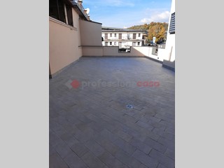 Ufficio in Affitto a Veroli, 730€, 85 m²