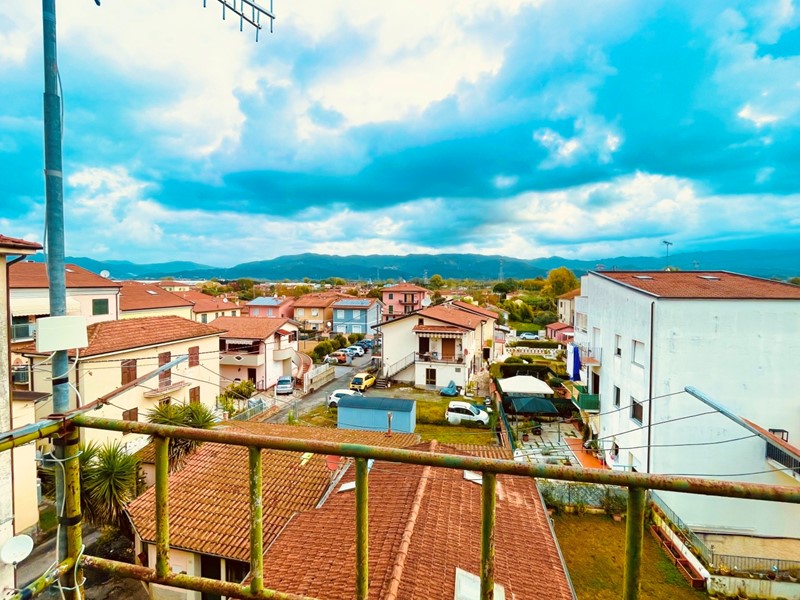 Trilocale in Vendita a Arcola, zona Ressora, 67'000€, 60 m²