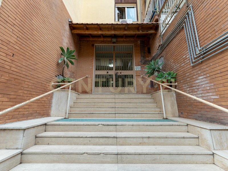 Quadrilocale in Vendita a Catania, 220'000&euro;, 112 m², arredato