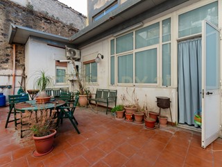Trilocale in Vendita a Catania, 79'000&euro;, 90 m², arredato