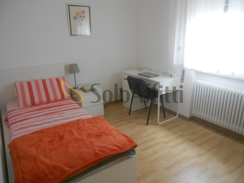 Appartamento in Affitto a Padova, zona Brusegana, 1'100€, 120 m², arredato