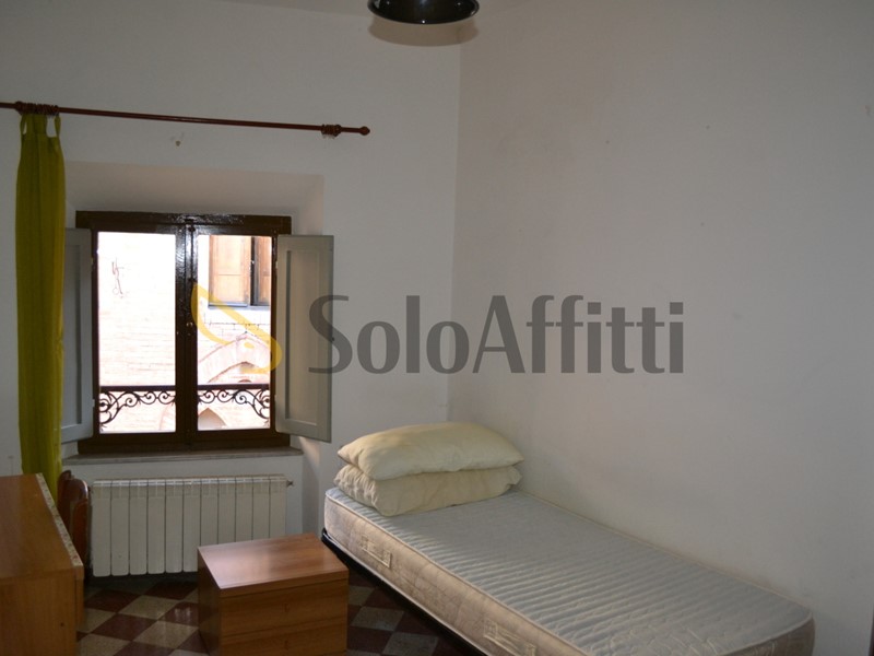 Stanza in Affitto a Siena, zona Centro storico, 330€, 150 m²
