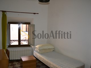 Stanza in Affitto a Siena, zona Centro storico, 330€, 150 m²
