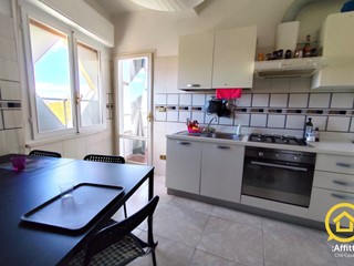 Stanza in Affitto a Cesena, zona Ponte Vecchio, 210€, 30 m², arredato, con Box