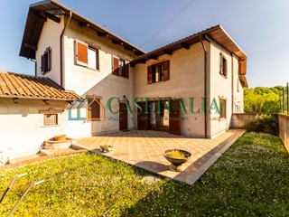 Casa Semi Indipendente in Vendita a Villarbasse, 299'000€, 185 m², con Box