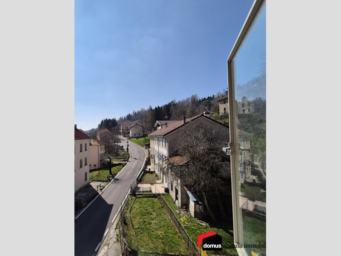 Casale in Vendita a Tonezza del Cimone, 72'000€, 180 m²