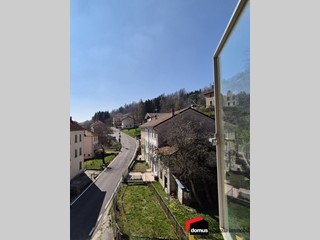 Casale in Vendita a Tonezza del Cimone, 72'000€, 180 m²