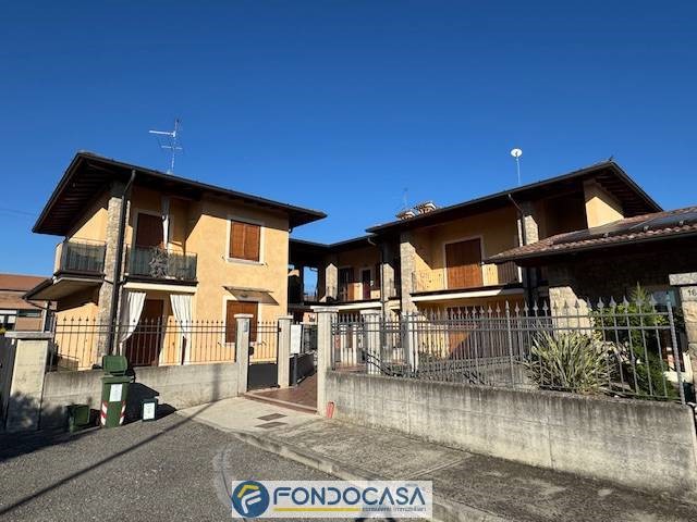 Trilocale in Vendita a Berlingo, 175'000€, 89 m²