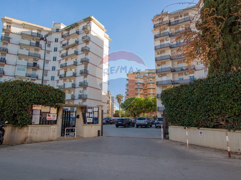 Appartamento in Vendita a Siracusa, 150'000€, 140 m²