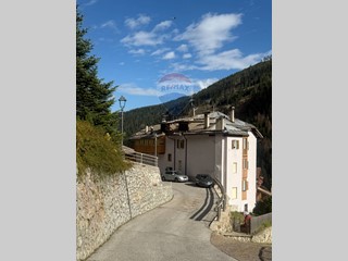 Trilocale in Vendita a Vermiglio, 50'000€, 69 m²