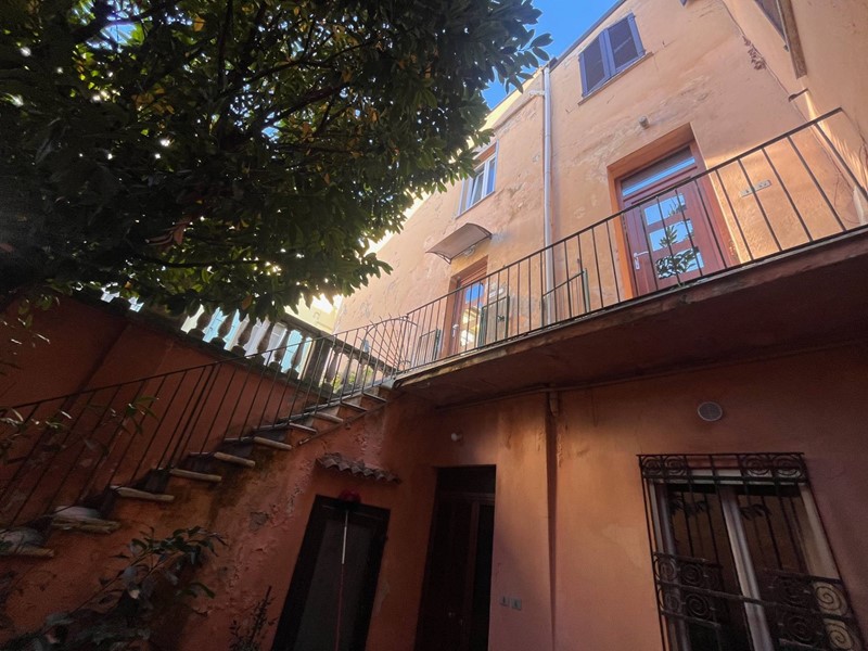 Bilocale in Vendita a Mantova, 100'000€, 60 m²