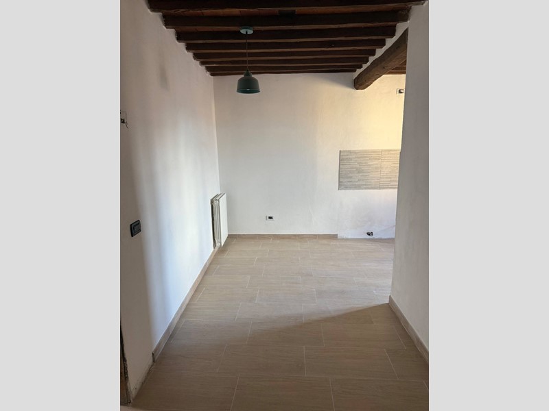 Appartamento in Vendita a Pietrasanta, 350'000&euro;, 75 m²