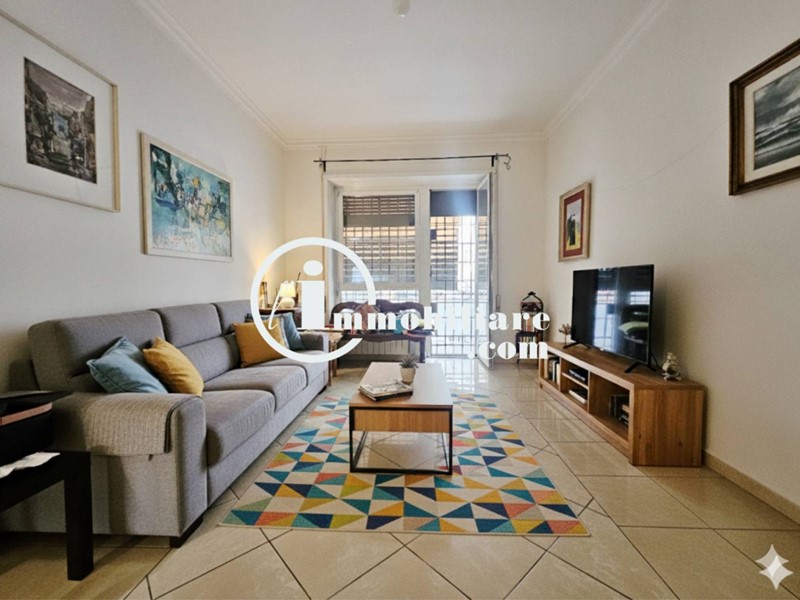 Bilocale in Vendita a Roma, 290'000€, 70 m²