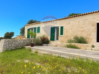 Rustico in Vendita a Scicli, 350'000€, 170 m²