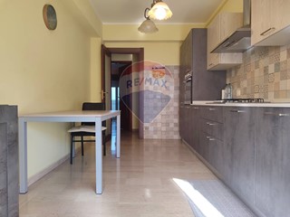 Quadrilocale in Vendita a Furci Siculo, 100'000&euro;, 90 m²
