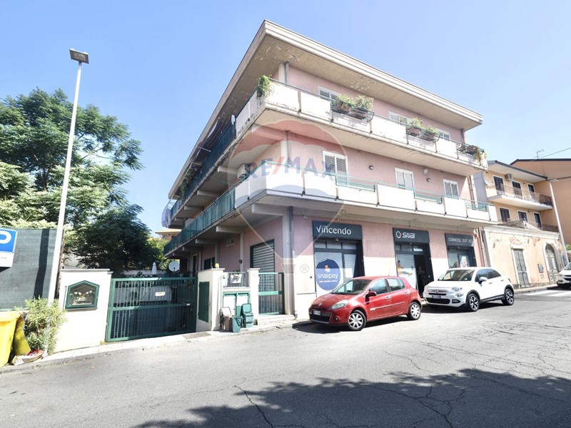 Appartamento in Vendita a Belpasso, 188'000€, 156 m²