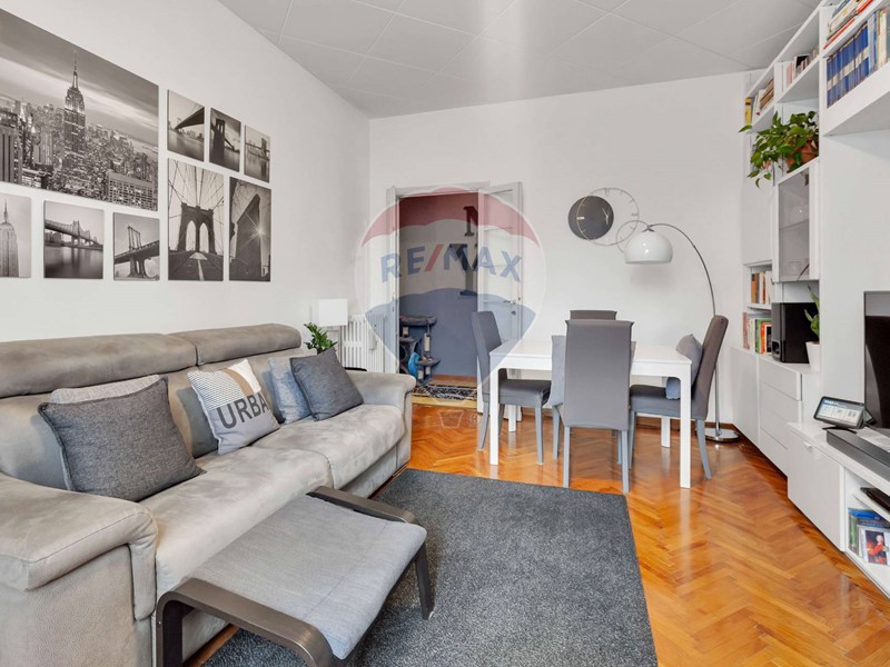 Bilocale in Vendita a Milano, 399'000&euro;, 93 m²