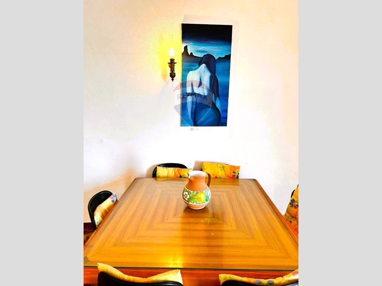 Villa in Vendita a Lacco Ameno, 830'000&euro;, 378 m²