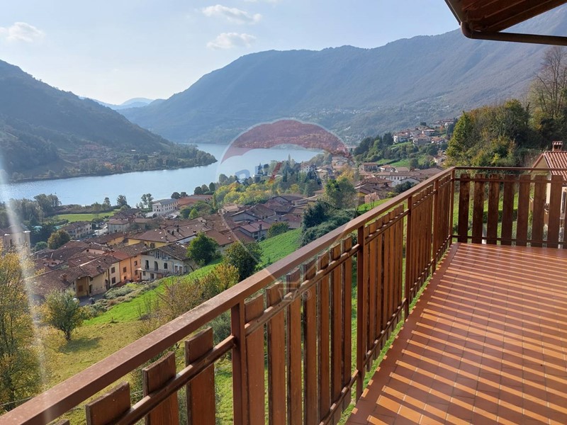 Bilocale in Vendita a Endine Gaiano, 80'000€, 70 m²