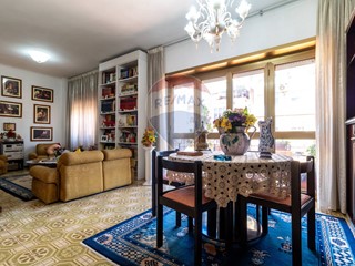 Trilocale in Vendita a Roma, 255'000€, 103 m²