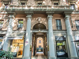 Appartamento in Vendita a Milano, 2'300'000&euro;, 190 m²