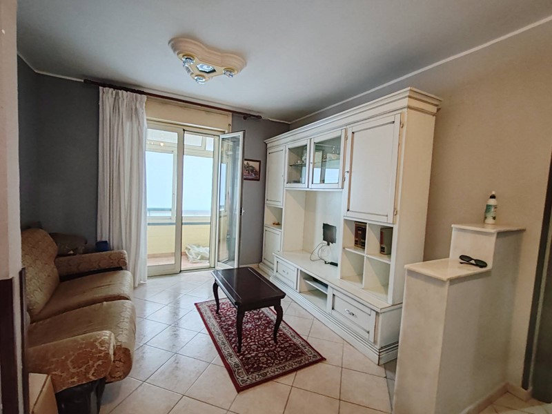 Quadrilocale in Vendita a Floridia, 52'000€, 90 m²