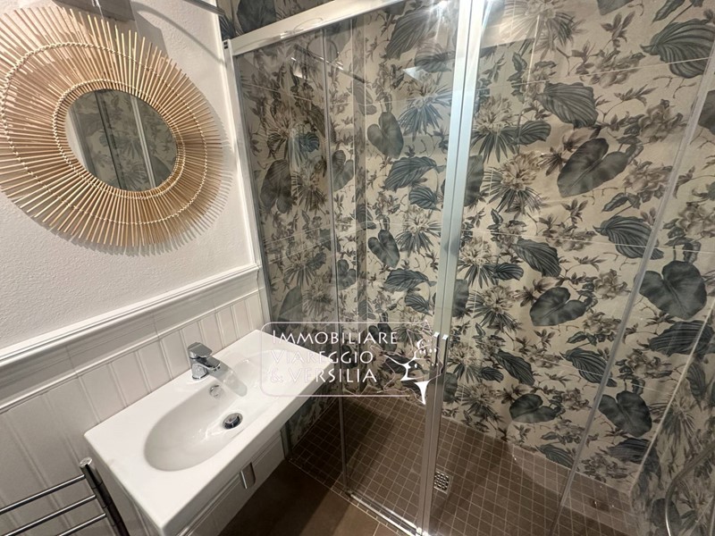 Bilocale in Affitto a Camaiore, 1'200€, 90 m²