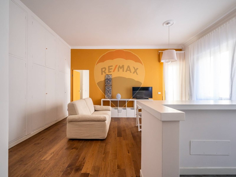 Bilocale in Affitto a Palermo, 1'000&euro;, 81 m²