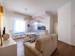 Bilocale in Affitto a Palermo, 1'000&euro;, 81 m²