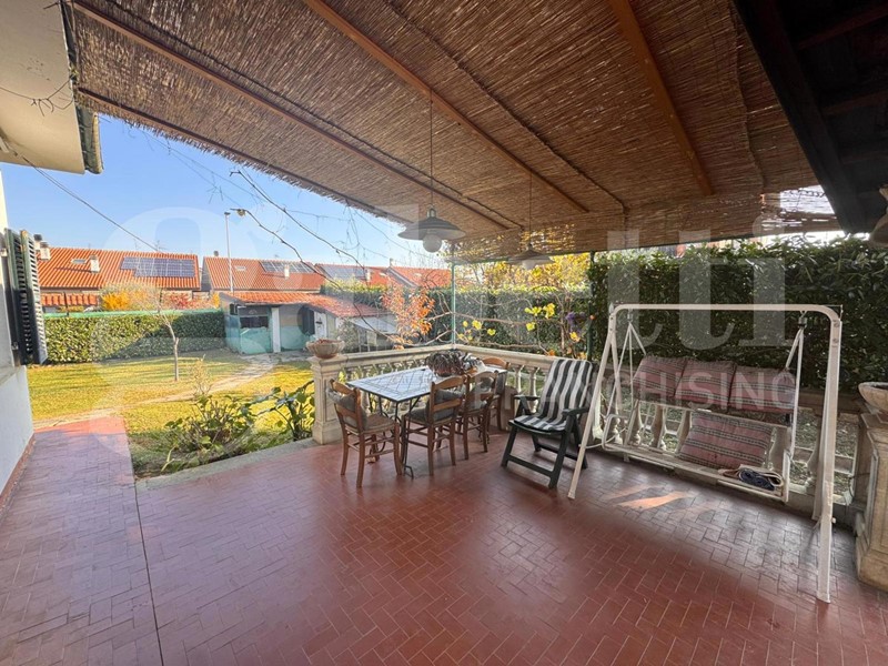 Villa in Vendita a Bruino, 239'000&euro;, 220 m²