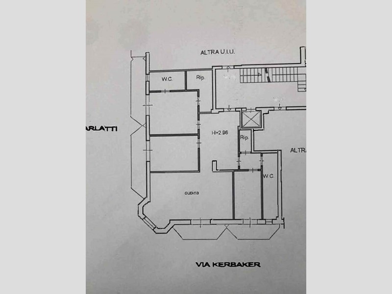 Appartamento in Vendita a Napoli, 790'000&euro;, 121 m²
