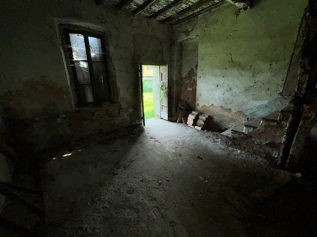 Appartamento in Vendita a Lodi, 90'000€, 422 m²