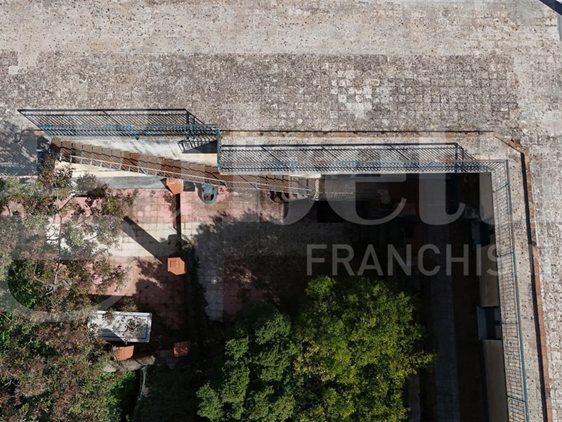 Villa bifamiliare in Vendita a Santa Venerina, 248'000€, 400 m²