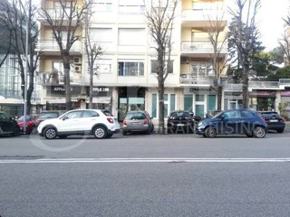 Negozio in Affitto a Roma, 1'900&euro;, 30 m²